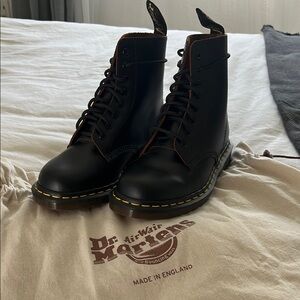 Dr. Martens *Brand New* 1460 Made in England Lace Up Boots (UK 6, US 8)